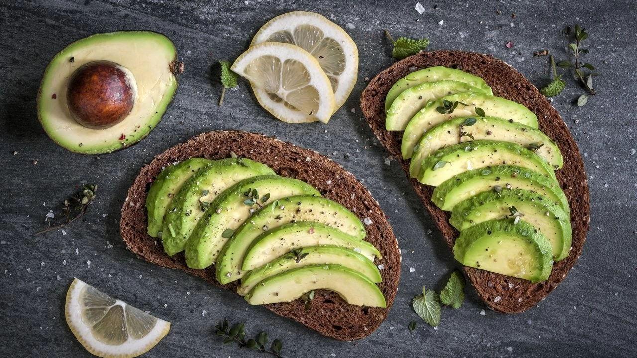 Τόσο μικρό και τόσο ισχυρό: Το φρούτο με την ισχυρότερη αντιφλεγμονώδη δράση